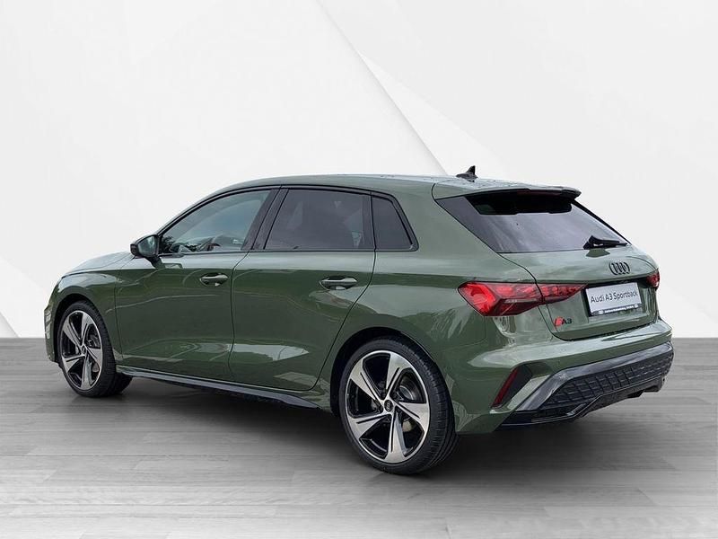 Gebraucht Audi A3 S-Line 150 PS (110 kW) 2026 Grün Limousine