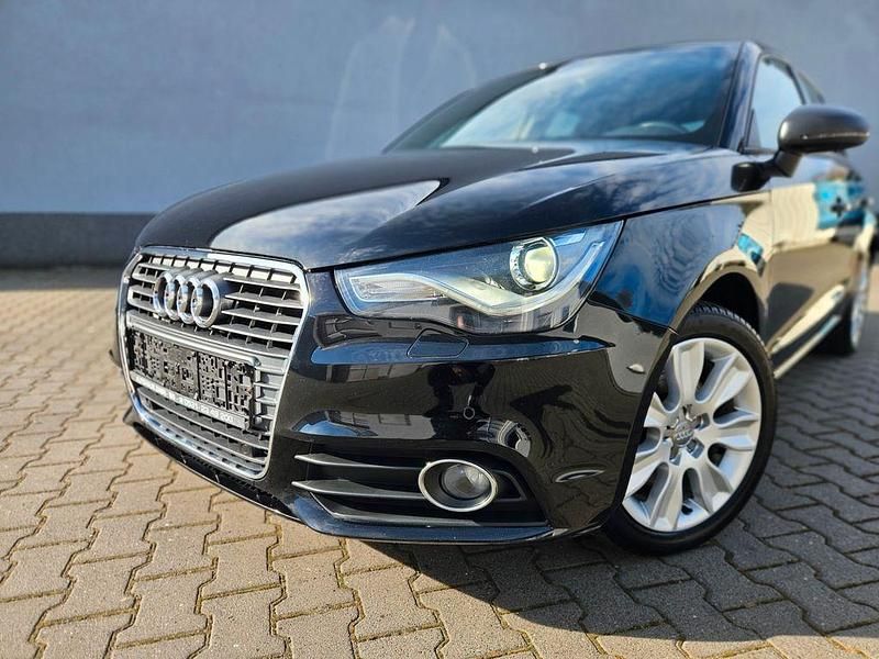 Gebraucht Audi A1 Ambiente 140 PS (102 kW) 2013 Schwarz Kleinwagen
