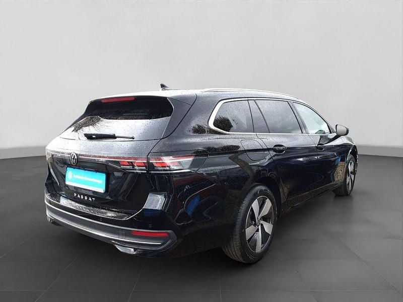 Neu VW Passat Business 204 PS (150 kW) 2026 Grau Kombi