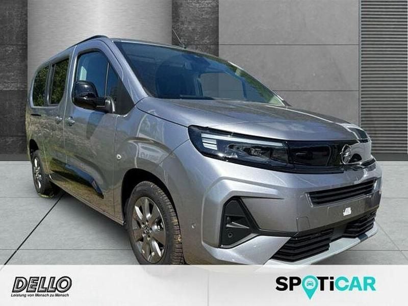 Grau Gebraucht 2024 Opel Combo Life Limousine | 27.900 € (Fairer Preis) - Bild 1/4