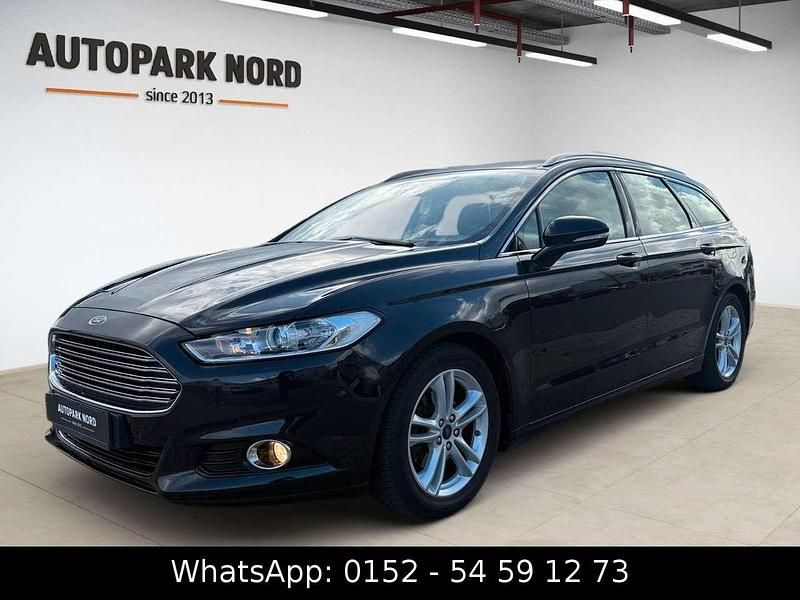 Gebraucht Ford Mondeo Titanium 160 PS (117 kW) 2016 Schwarz Kombi