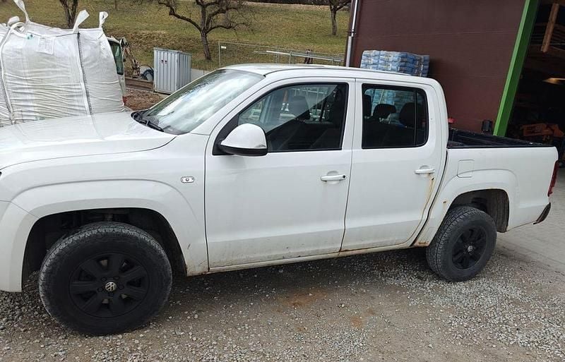 Gebraucht VW Amarok 122 PS (89 kW) 2012 Weiß Pickup