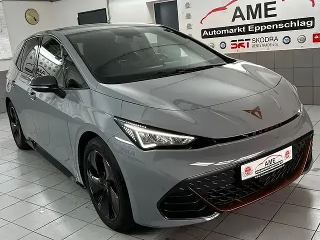 Second-hand Cupra Born 150 kW (204 CP) 2022 Gri Hatchback