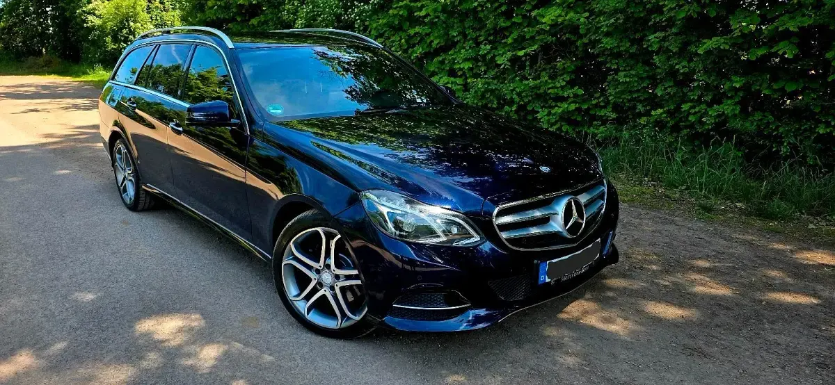 Gebraucht Mercedes E250 Exclusive 204 PS (150 kW) 2013 Blau Kombi