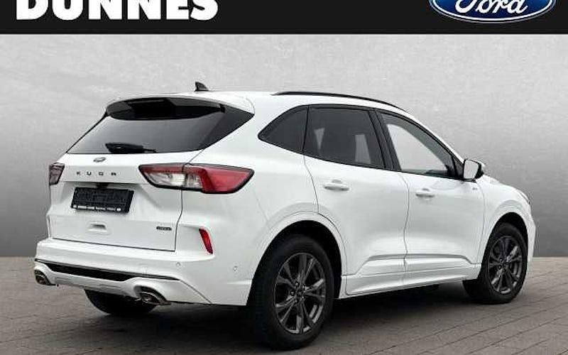 Gebraucht Ford Kuga ST-Line 224 PS (164 kW) 2022 Weiß SUV