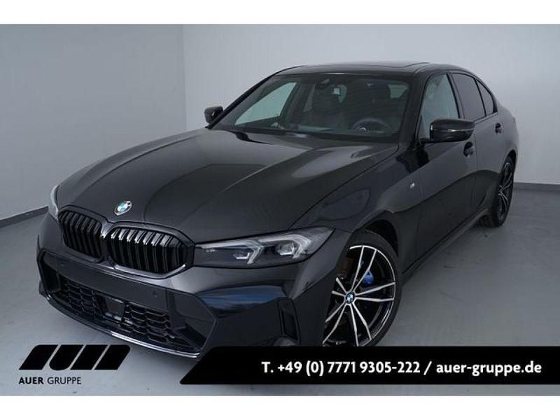 Gebraucht BMW 330 286 PS (210 kW) 2024 Black sapphire metallic (schwarz (metallic) Limousine