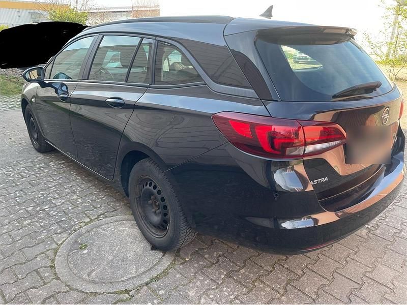Gebraucht Opel Astra 150 PS (110 kW) 2016 Braun Kombi