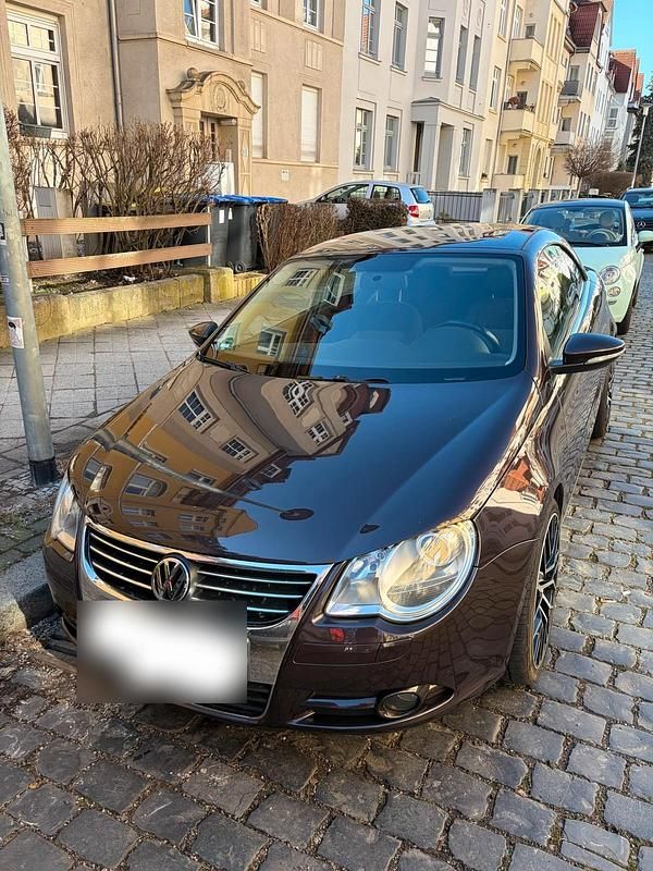 Gebraucht VW Eos 140 PS (102 kW) 2007 Braun Cabrio