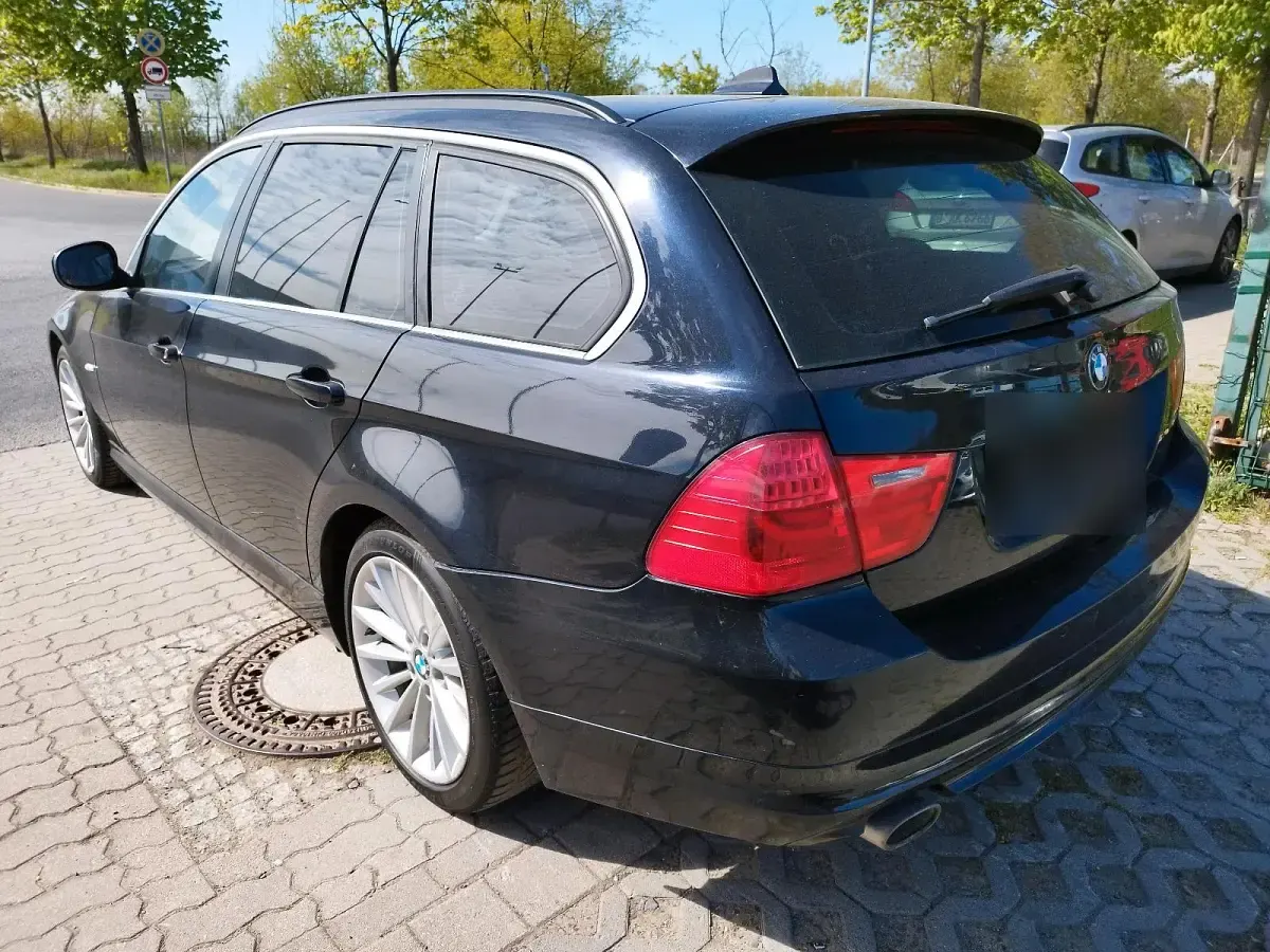 Używany BMW 320 163 KM (119 kW) 2011 Kombi
