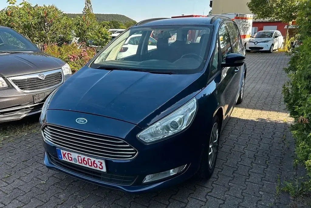 Gebraucht Ford Galaxy Trend 150 PS (110 kW) 2017 Blau Van / Kleinbus
