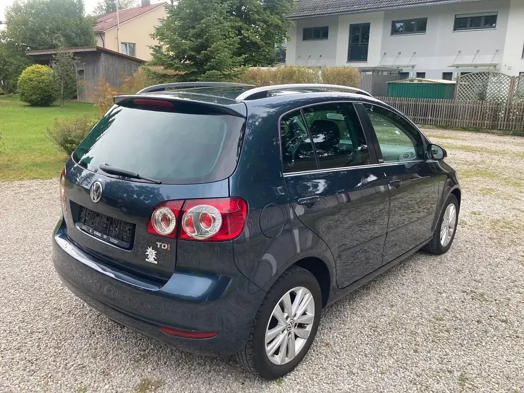 Gebraucht VW Golf Plus Cross Style 105 PS (77 kW) 2011 Blau Limousine