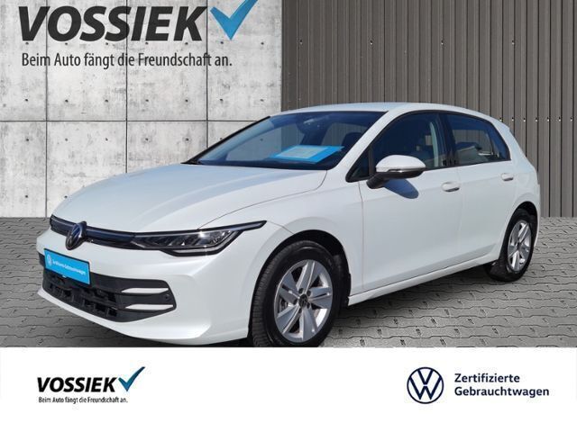 Weiß Gebraucht 2024 VW Golf VIII Life Kleinwagen | 24.444 € (Fairer Preis) - Bild 1/4