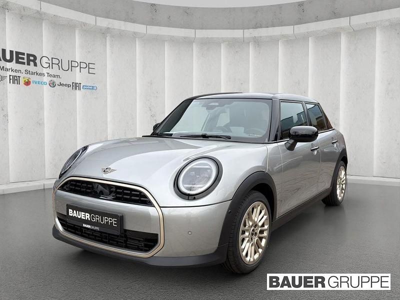 Gebraucht Mini Cooper Favoured 156 PS (114 kW) 2024 Silber Kleinwagen