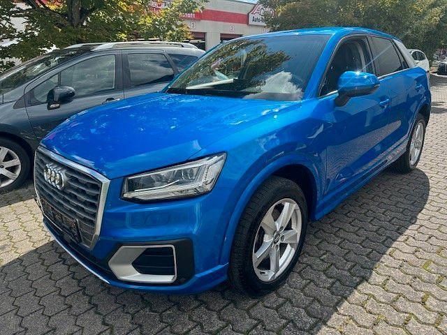 Blau Gebraucht 2017 Audi Q2 Sport SUV | 15.950 € (Guter Preis) - Bild 1/4