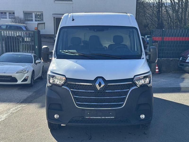 Gebraucht Renault Master 179 PS (131 kW) 2023 Weiß Van / Kleinbus