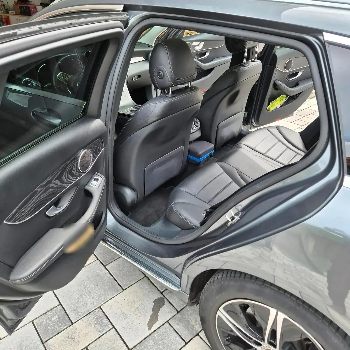 Gebraucht Mercedes C220 194 PS (142 kW) 2021 Silber Kombi