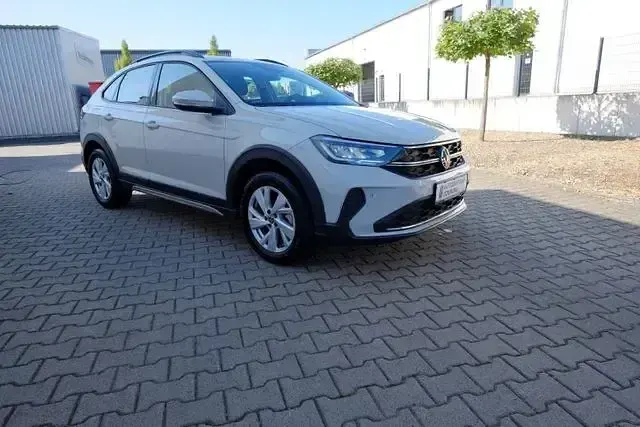 Gebraucht VW Taigo Life 110 PS (80 kW) 2024 Grau SUV