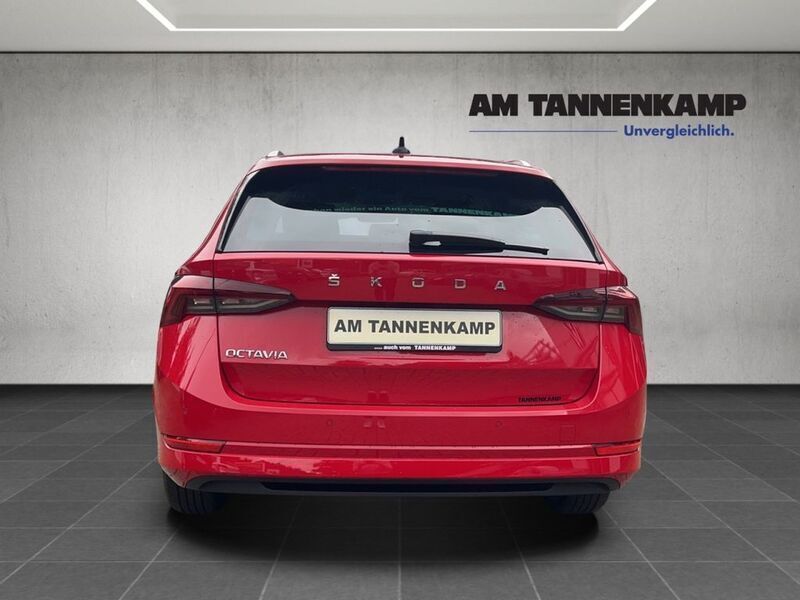 Second-hand Skoda Octavia Style 150 CP (110 kW) 2022 Roșu Break