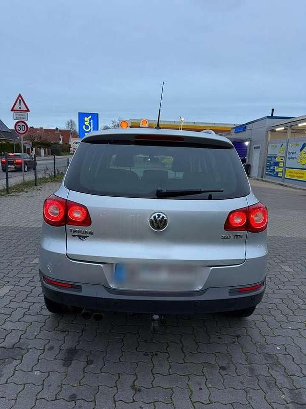 Gebraucht VW Tiguan 143 PS (105 kW) 2007 Silber SUV