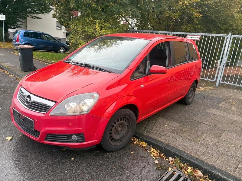 Rot Gebraucht 2007 Opel Zafira Limousine | 2.990 € (Teuer) - Bild 1/4