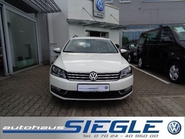 Gebraucht VW Passat Business 140 PS (102 kW) 2013 Weiß Kombi