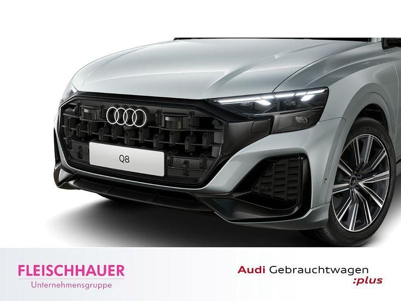 Gebraucht Audi Q8 Ambiente 231 PS (169 kW) 2025 Satellitsilber metallic SUV