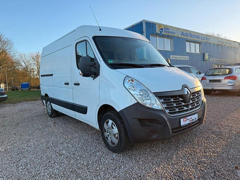 Weiß Gebraucht 2016 Renault Master Limousine | 11.999 € (Guter Preis) - Bild 1/4