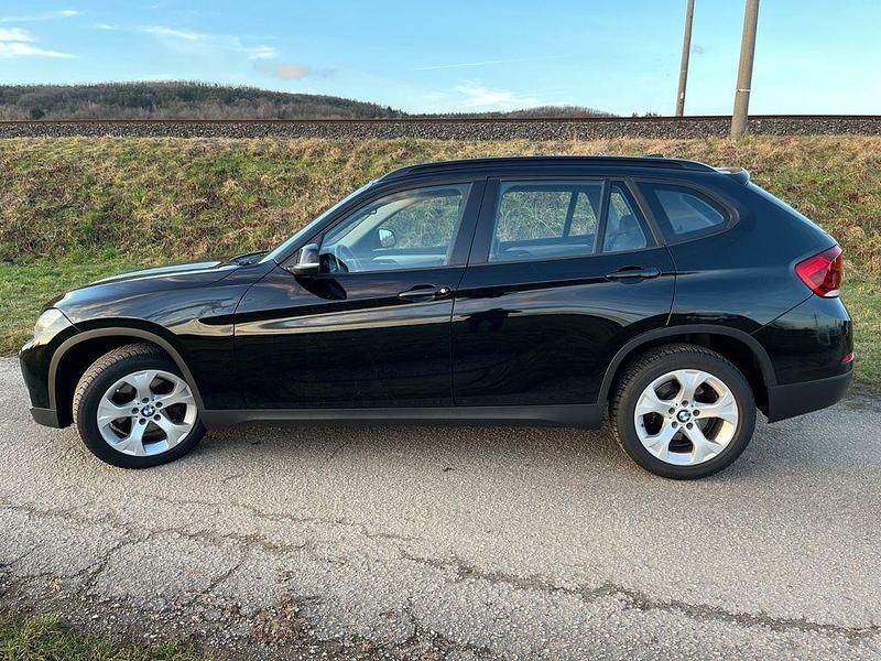 Gebraucht BMW X1 143 PS (105 kW) 2013 Schwarz SUV
