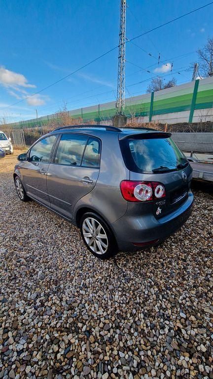 Gebraucht VW Golf VI 122 PS (89 kW) 2010 Grau Kleinwagen