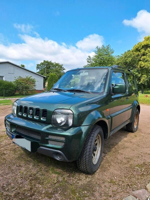 Grün Gebraucht 2009 Suzuki Jimny SUV | 9.000 € (Fairer Preis) - Bild 1/4