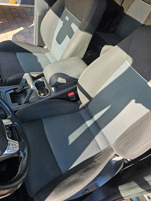 Gebraucht Ford S-MAX Trend 140 PS (102 kW) 2014 Schwarz Van / Kleinbus