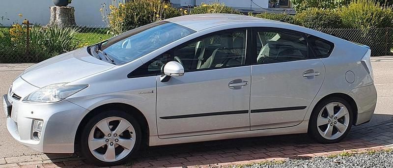 Silber Gebraucht 2009 Toyota Prius Kleinwagen | 6.900 € (Etwas zu teuer) - Bild 1/1