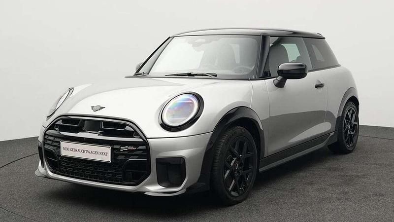 Gebraucht Mini John Cooper Works 156 PS (114 kW) 2024 Grau Kleinwagen