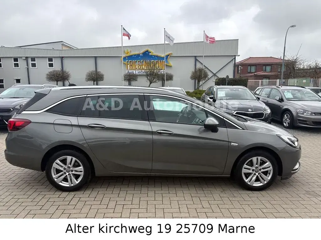 Gebraucht Opel Astra Innovation 136 PS (100 kW) 2019 Grau Kombi
