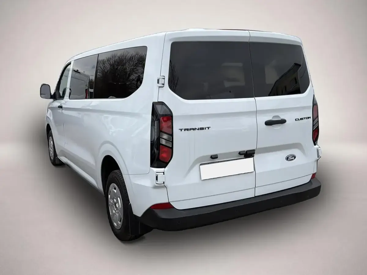 Gebraucht Ford Transit Custom Trend 136 PS (100 kW) 2025 Manufacturer Kombi