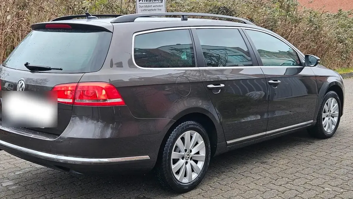 Gebraucht VW Passat 122 PS (89 kW) 2014 Braun Kombi