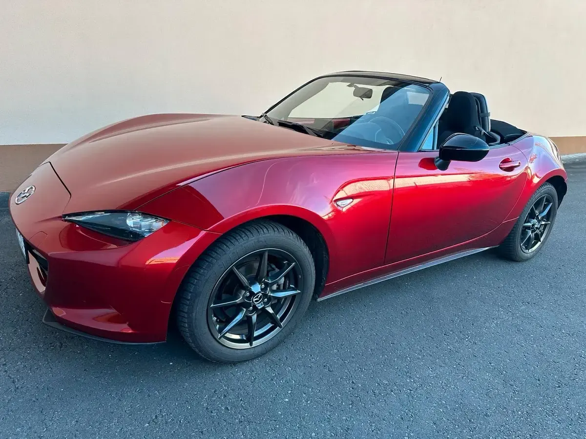 Gebraucht Mazda MX5 132 PS (97 kW) 2018 Rot Cabrio