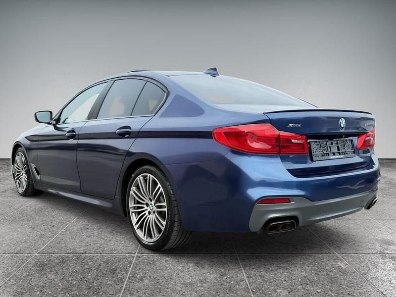 Usado BMW M550 Performance 530 HP (389 kW) 2019 Azul Sedan