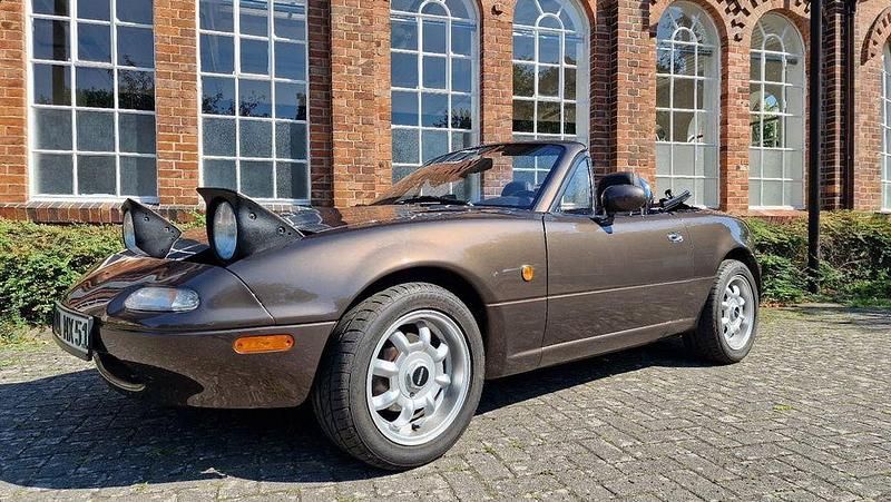 Gebraucht Mazda MX5 90 PS (66 kW) 1996 Braun Cabrio