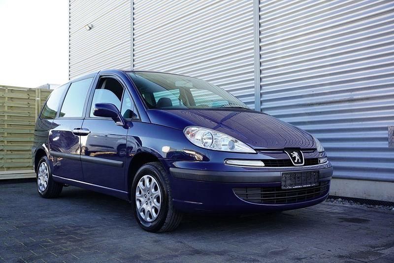 Blau Gebraucht 2005 Peugeot 807 Van / Kleinbus | 3.900 € (Teuer) - Bild 1/4