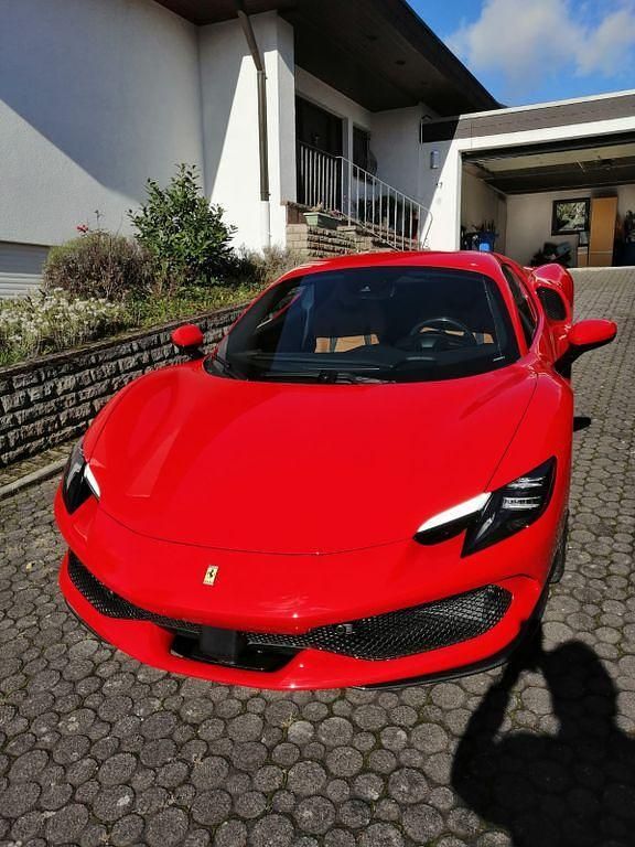 Neu Ferrari 296 829 PS (609 kW) 2025 Rosso corsa Cabrio