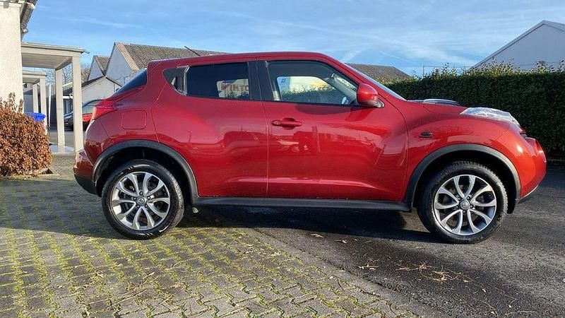 Gebraucht Nissan Juke Acenta 190 PS (139 kW) 2013 Rot SUV