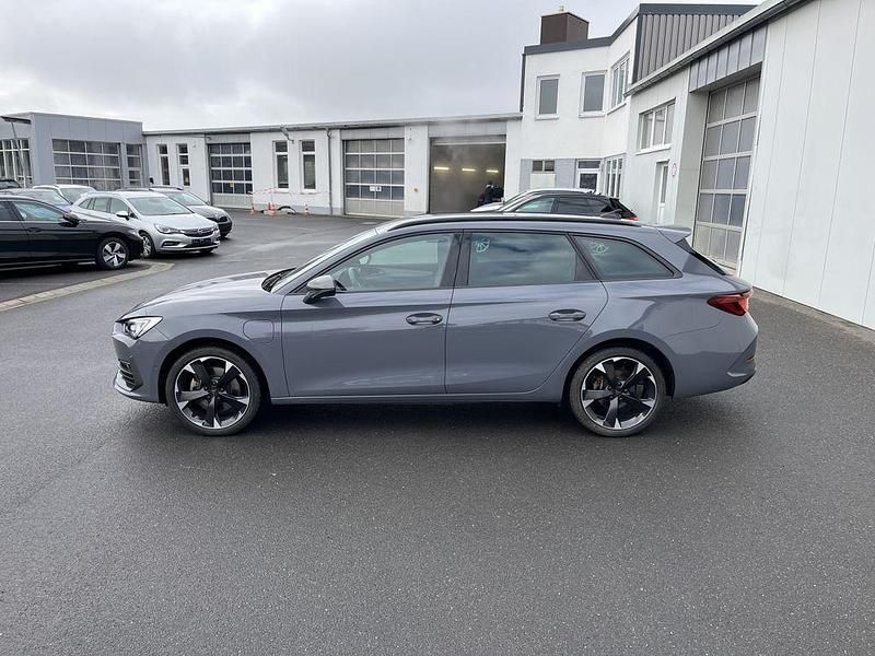 Gebraucht Cupra Leon 204 PS (150 kW) 2022 Graphengrau Kombi
