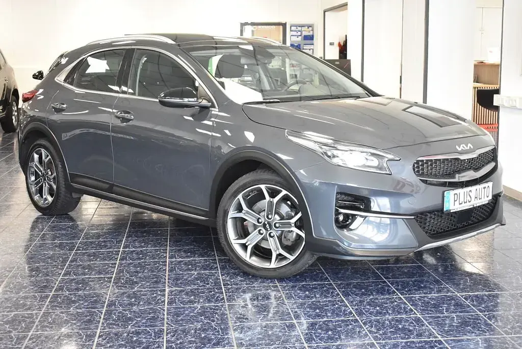 Gebraucht Kia XCeed 136 PS (100 kW) 2022 Grau SUV