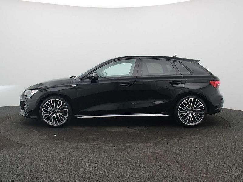 Gebraucht Audi A3 S-Line 150 PS (110 kW) 2025 Schwarz Limousine