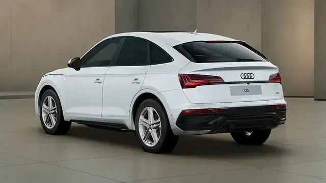 Gebraucht Audi Q5 Sportback S-Line 204 PS (150 kW) 2025 Gletscherweiß metallic SUV