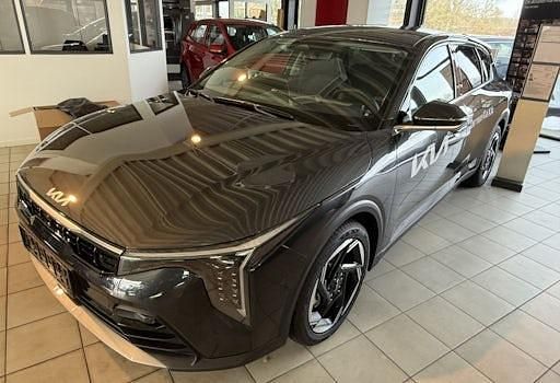 Neu Kia Ceed Spirit 150 PS (110 kW) 2026 Grau Kleinwagen