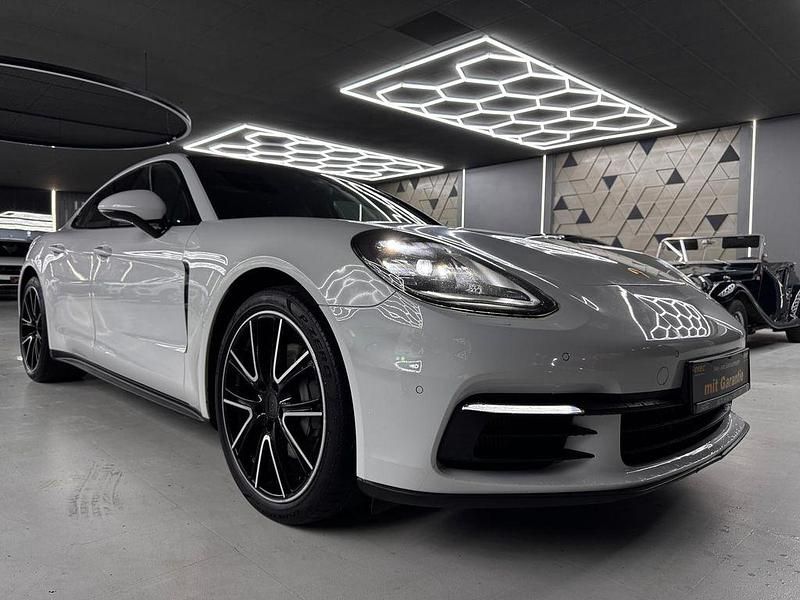 Gebraucht Porsche Panamera Turbo Sport 441 PS (324 kW) 2018 Weiß Limousine