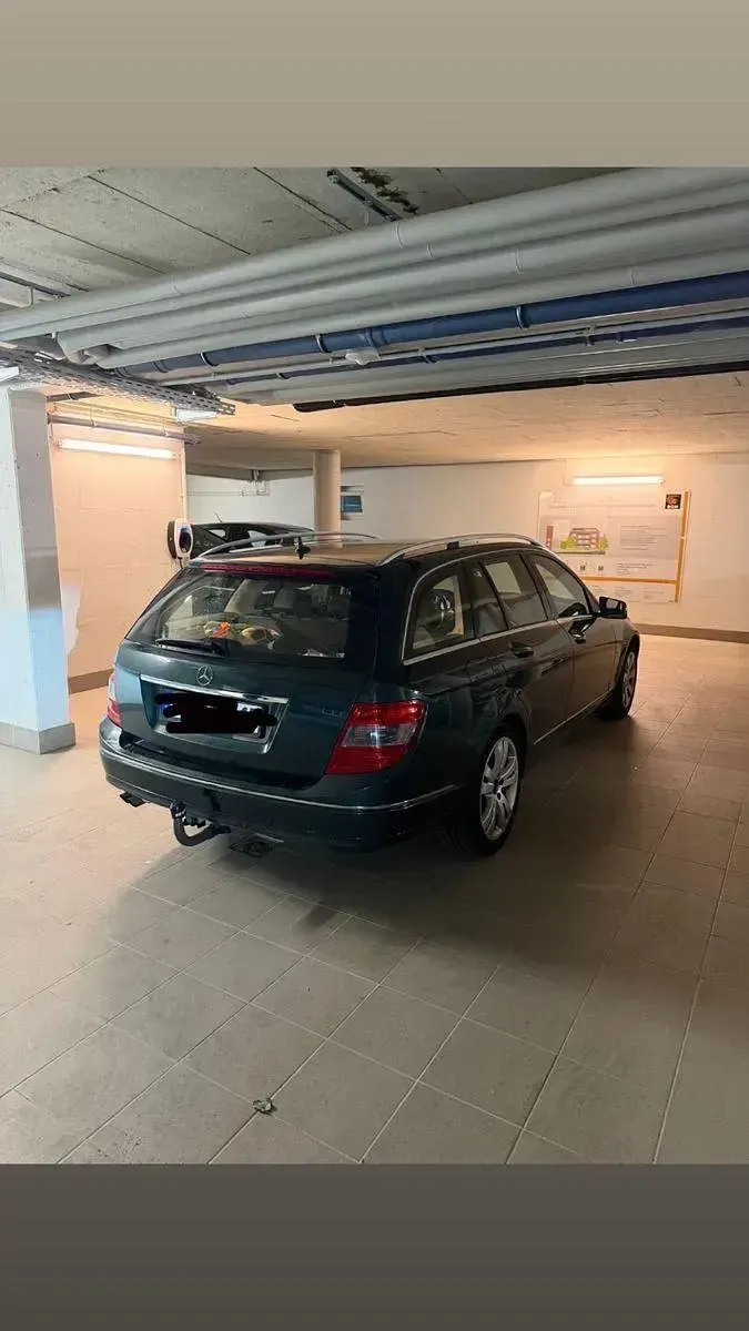 Gebraucht Mercedes C180 156 PS (114 kW) 2009 Limousine