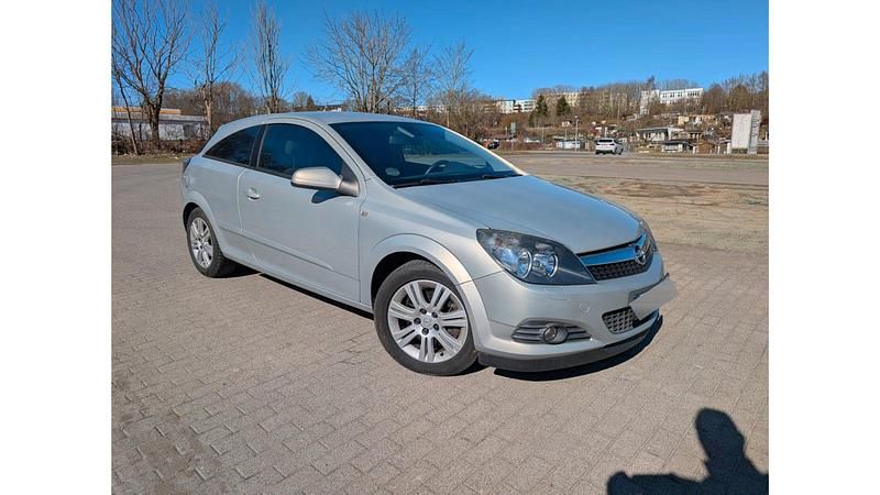 Gebraucht Opel Astra GTC 101 PS (74 kW) 2007 Coupé